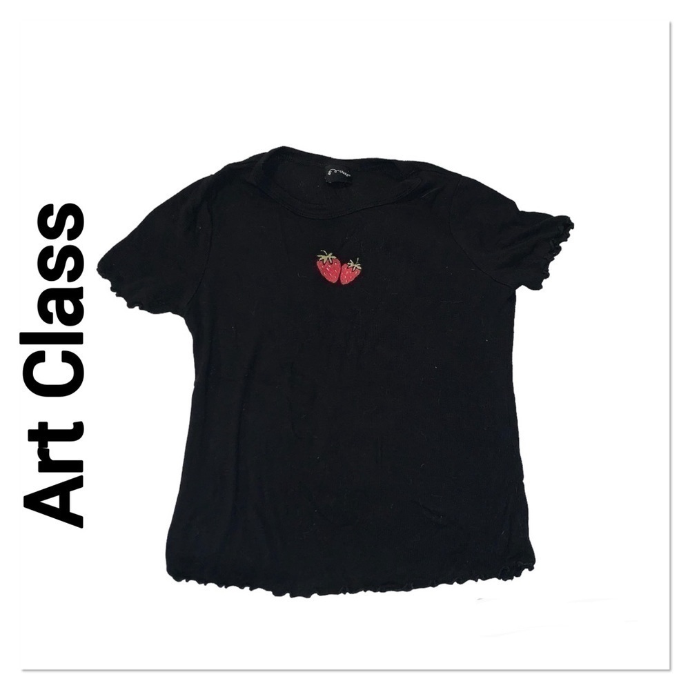 ART CLASS Black Baby T size medium 7/8 Y2K Lettuce Hem